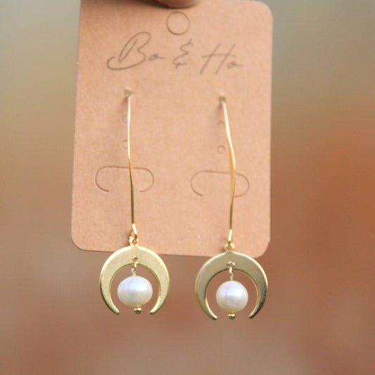 Freshwater Pearl Moon Earrings