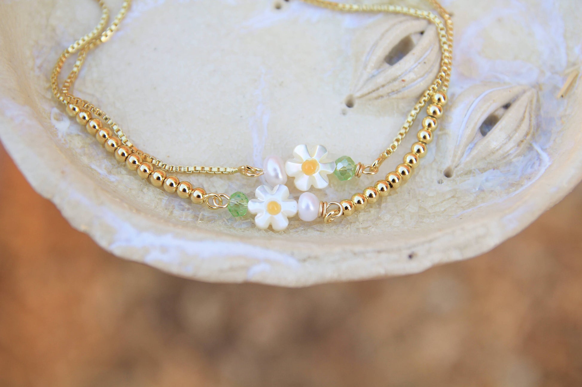 Gold Shell Daisy and Genuine Pearl Bracelet